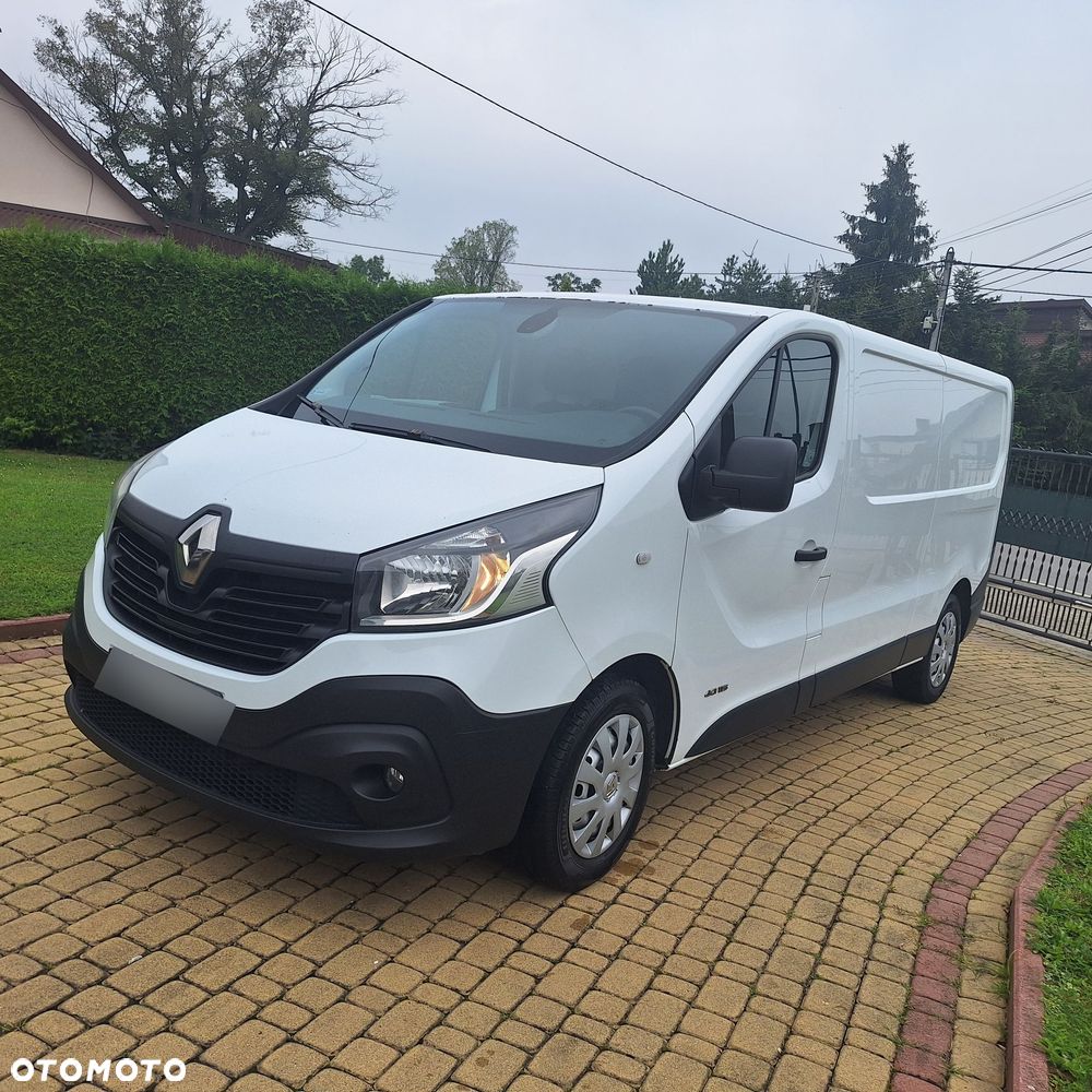 Renault TRAFIC - 2