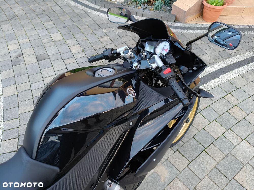 Yamaha R125 - 9