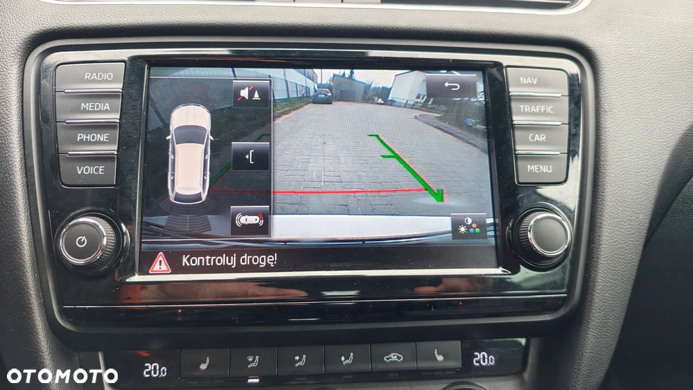 Skoda Octavia 2.0 TDI (Green tec) DSG RS - 26