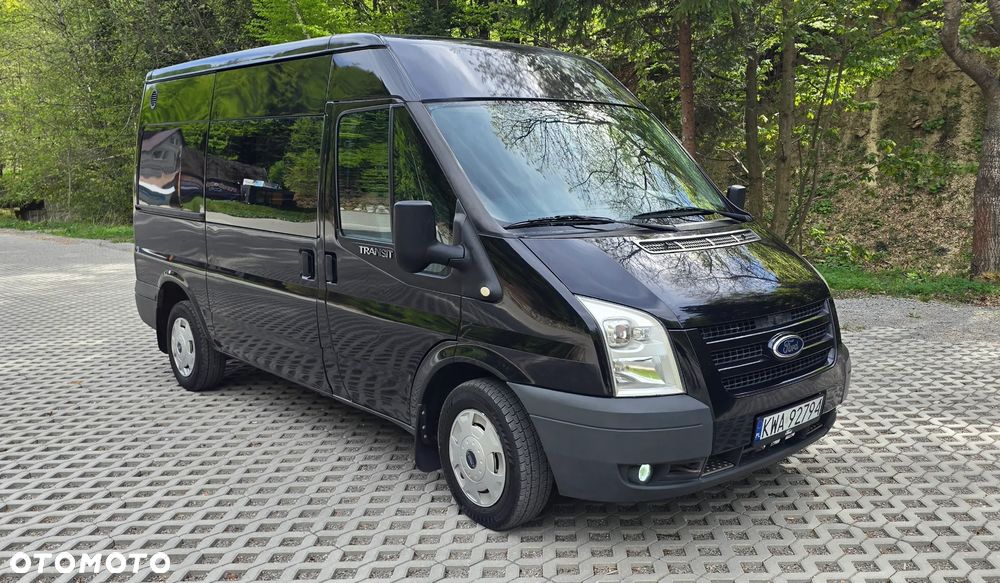 Ford Transit - 1