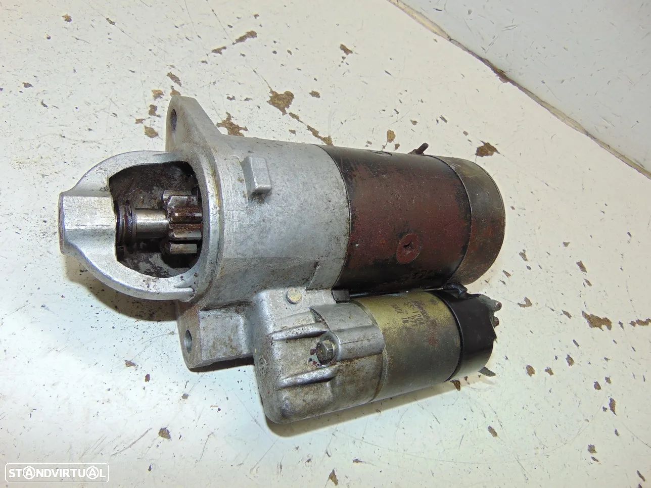 Datsun 1200 motor arranque - 1