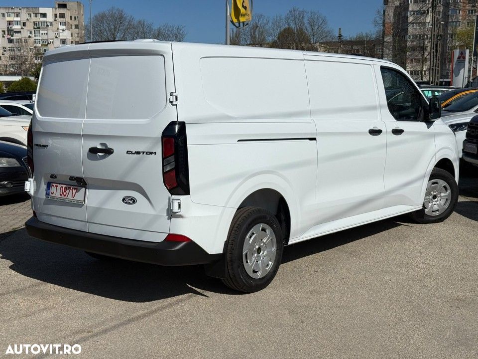 Ford Transit Custom - 10