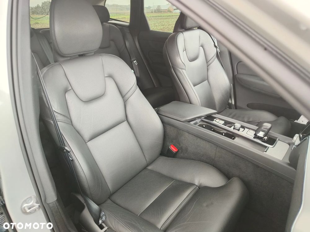 Volvo XC 60 - 7