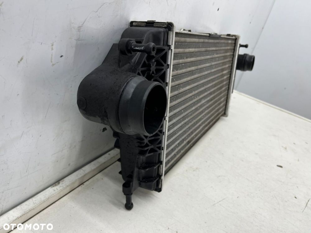Chłodnica powietrza Mercedes ML GLE w166 GLE c292 GL GLS x166 3.0 CDi intercooler a0995000600 - 2