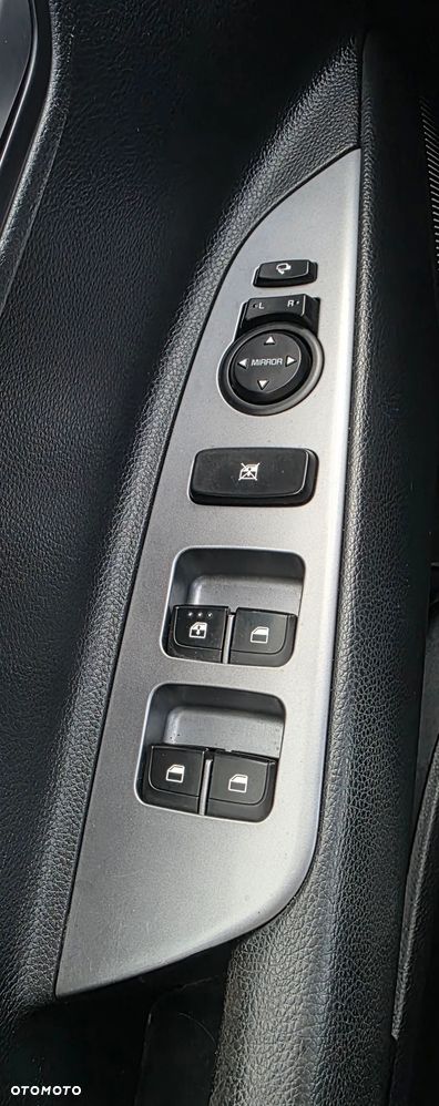 Kia Rio 1.0 T-GDI 100 GT Line - 31