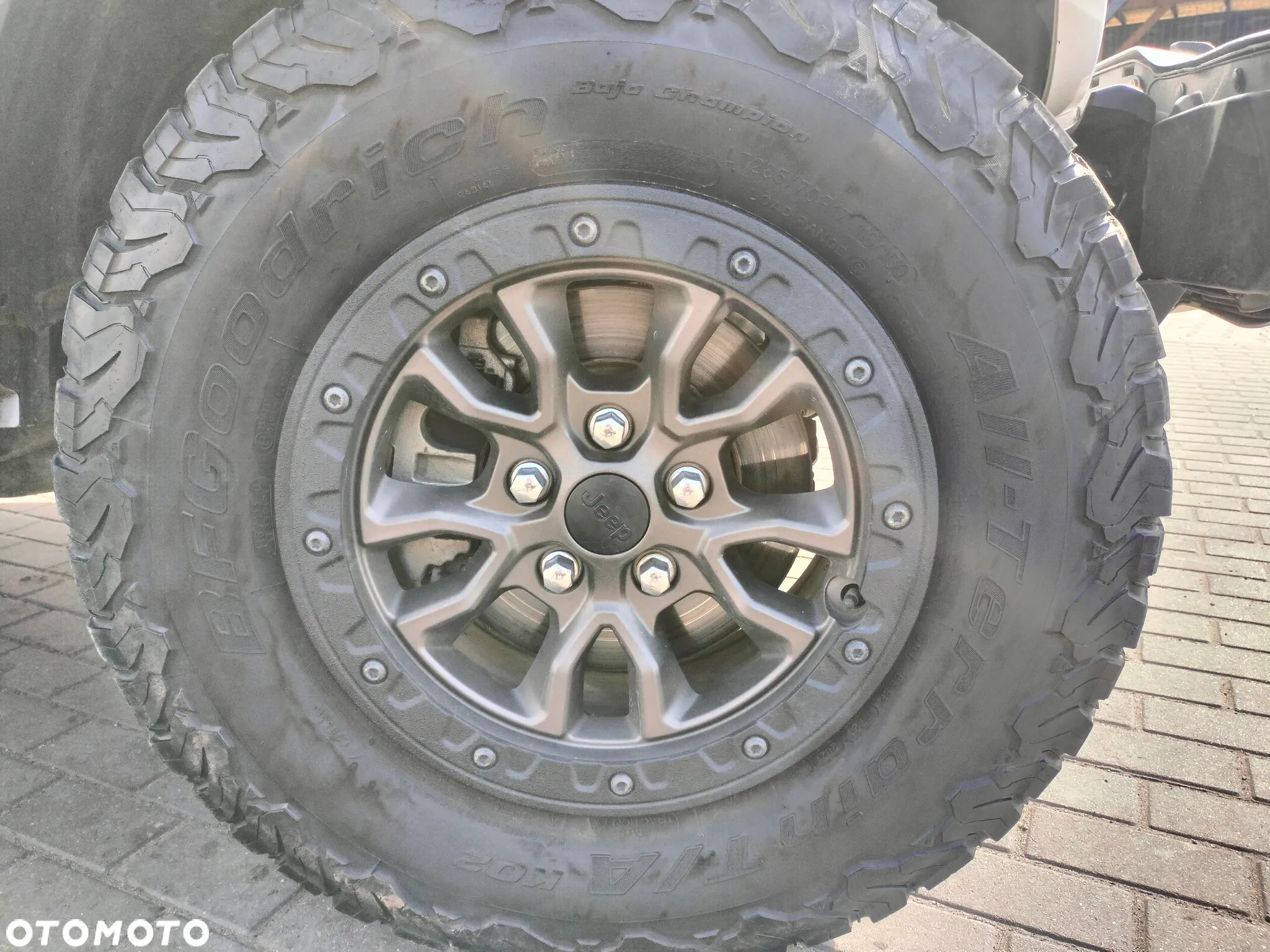 Jeep Wrangler - 14
