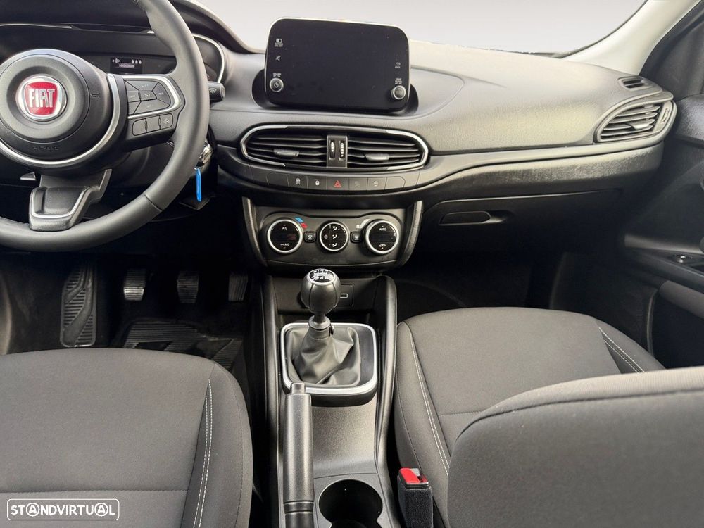 Fiat Tipo 1.6 MultiJet - 11