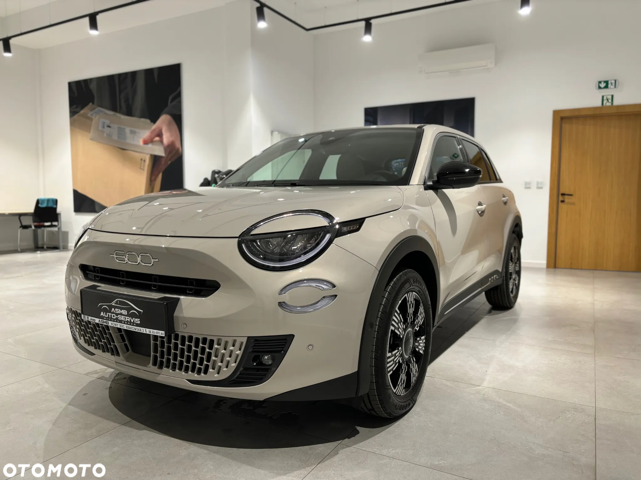 Fiat 600 1.2 Turbo Hybrid eDCT - 3