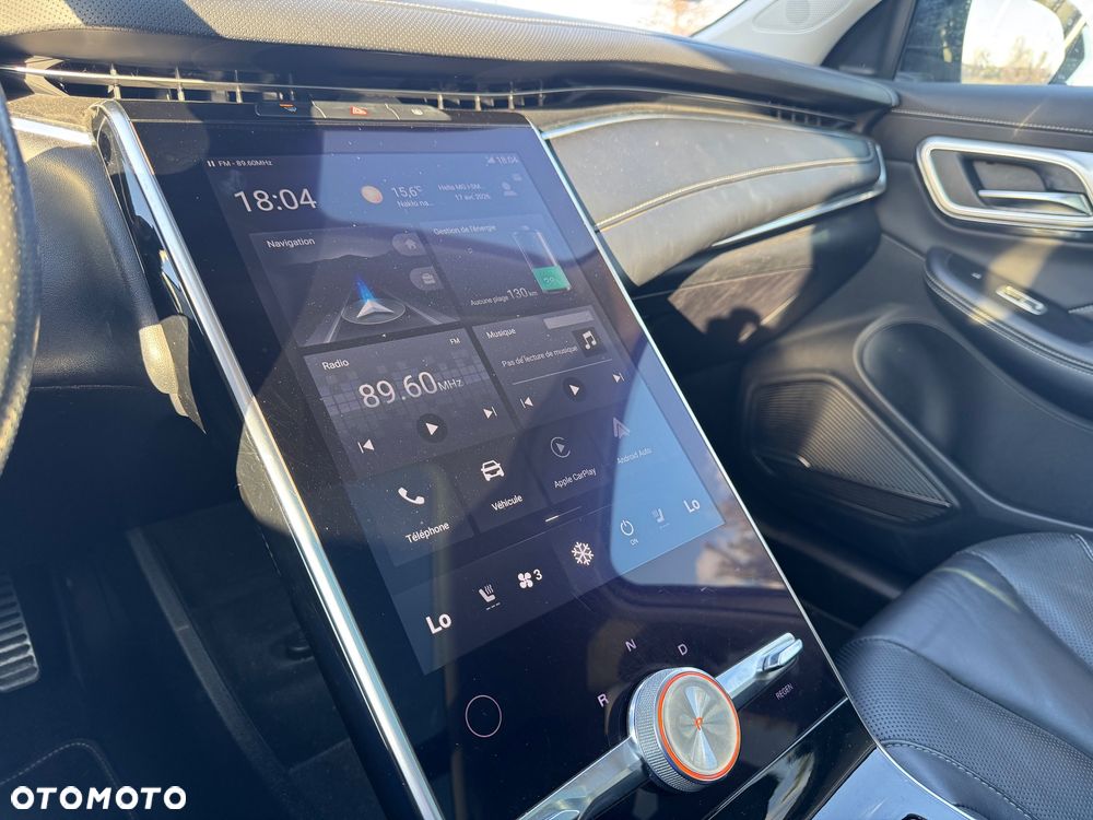 MG Marvel R Luxury - 14