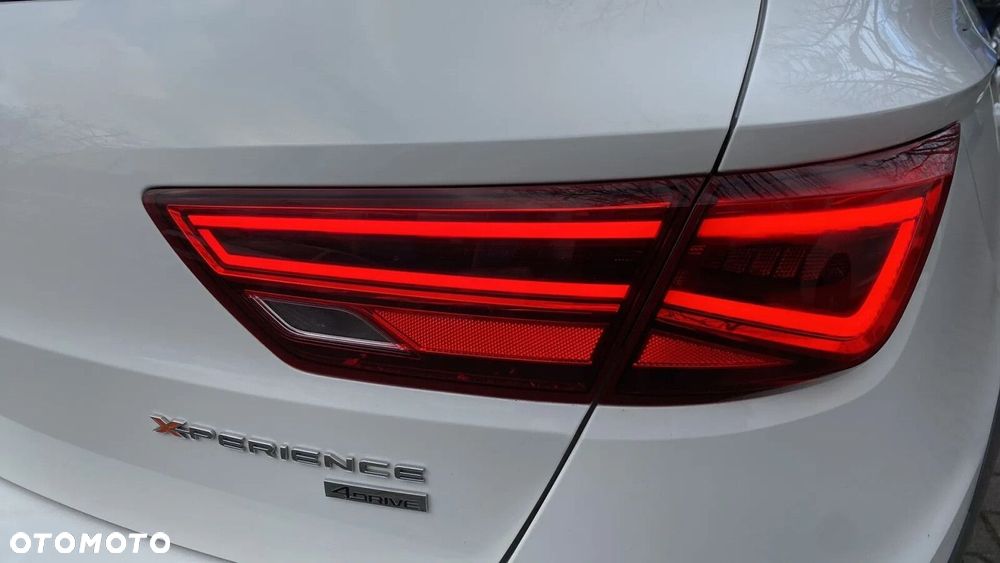 Seat Leon 1.8 TSI S&S 4Drive DSG - 13