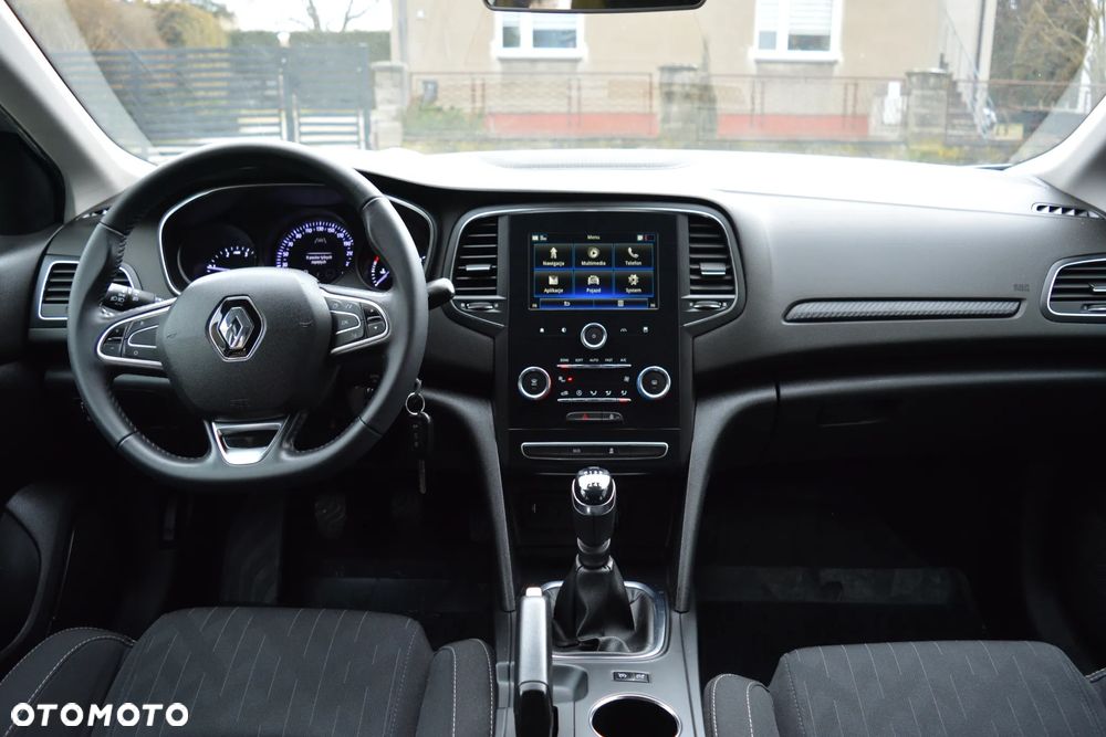 Renault Megane 1.5 Blue dCi Limited - 8