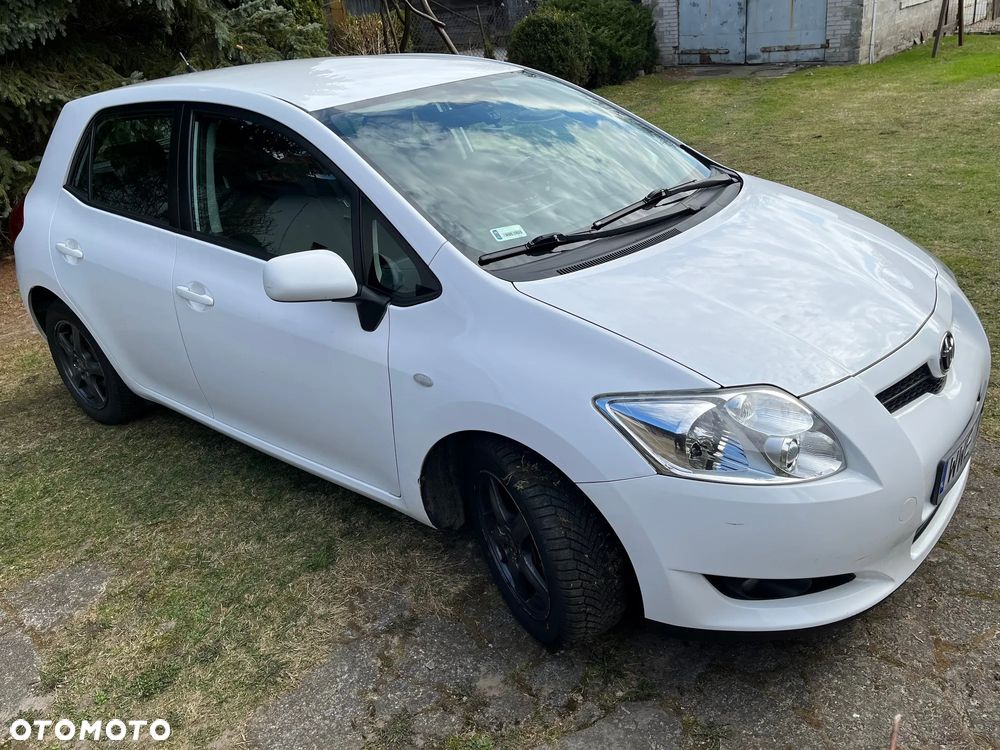 Toyota Auris - 3