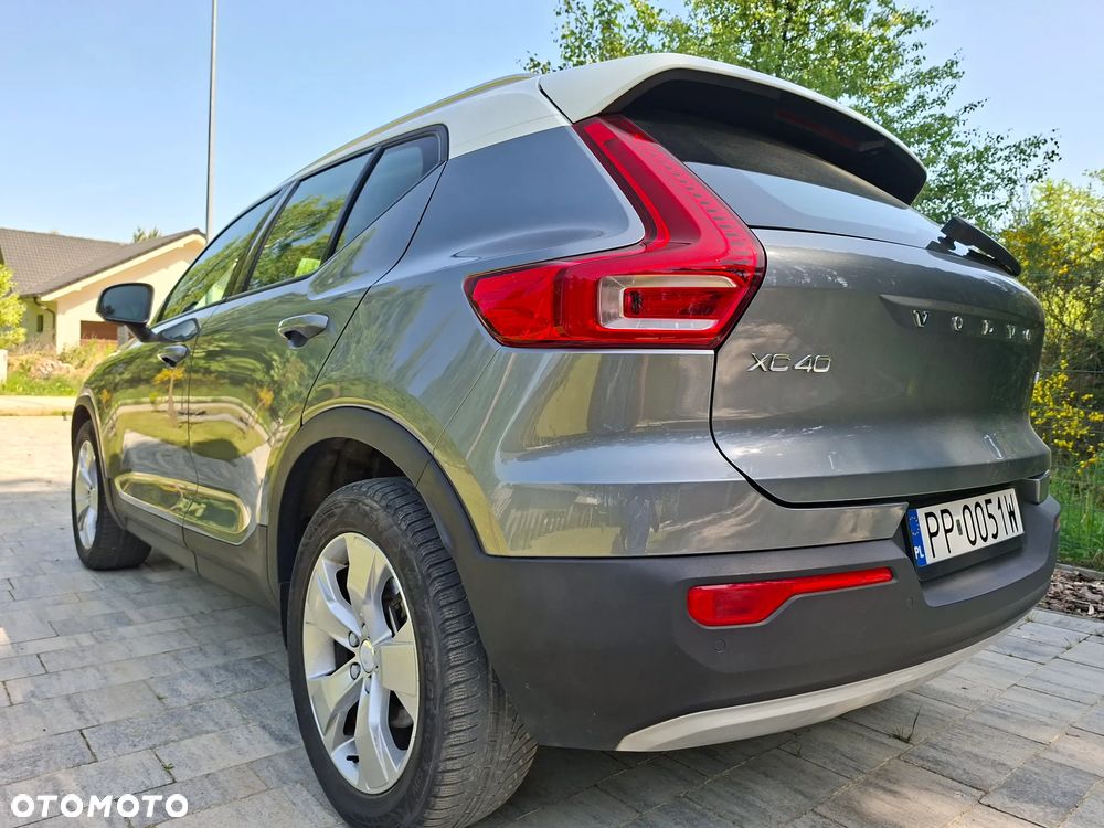 Volvo XC 40 D4 AWD Geartronic Momentum - 6