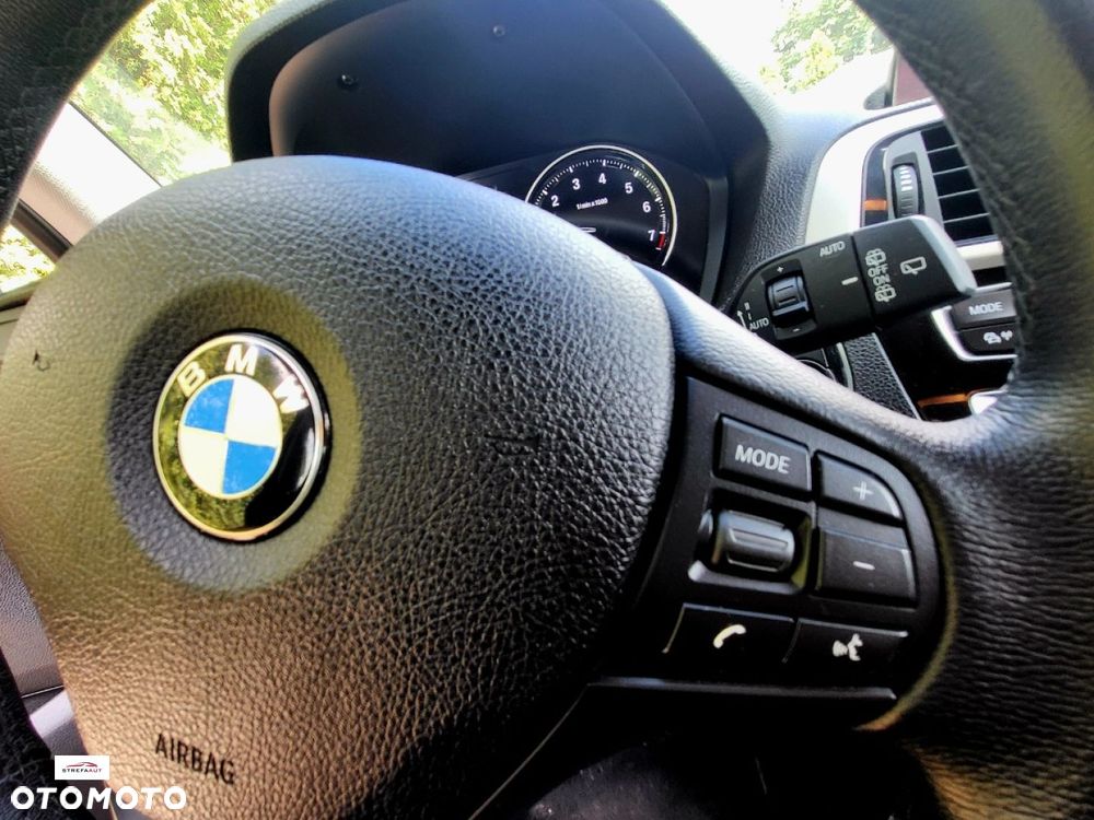 BMW Seria 1 - 12