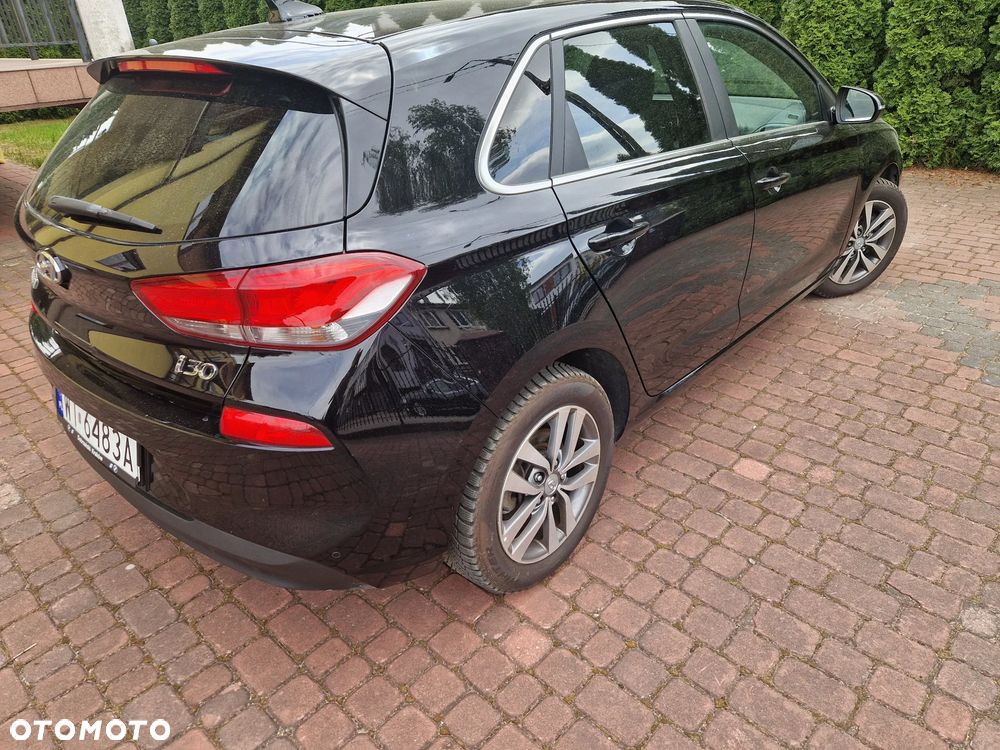 Hyundai i30 1.4 T-GDI Comfort DCT - 4