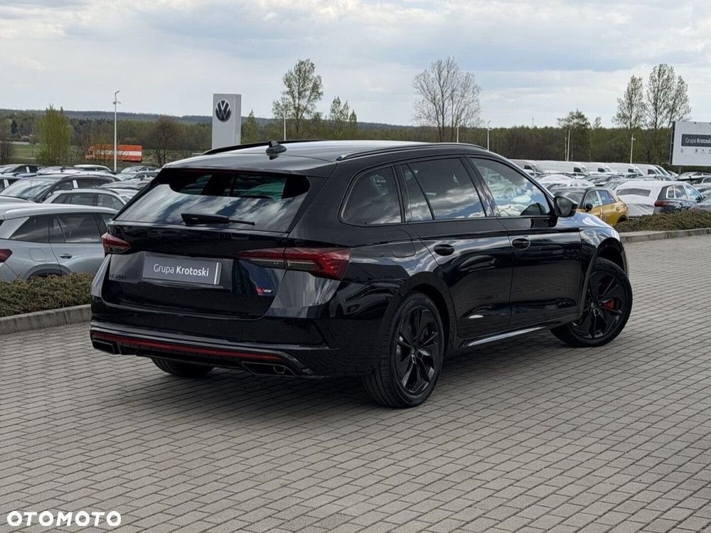 Skoda Octavia 2.0 TSI RS DSG - 4
