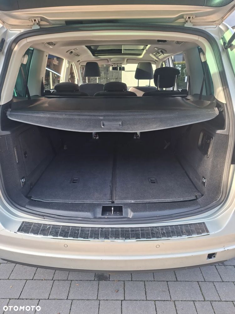 Volkswagen Sharan 2.0 TDI Comfortline DSG - 9