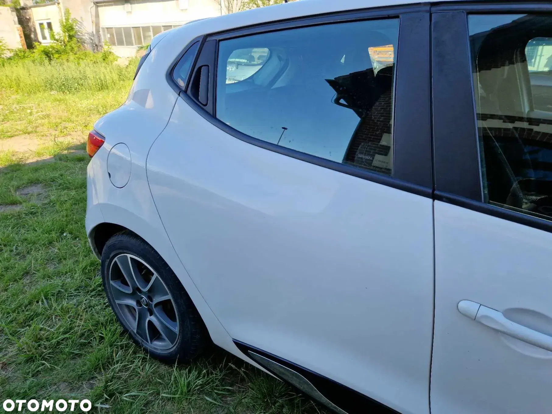 Renault Clio 1.5 dCi Dynamique - 9