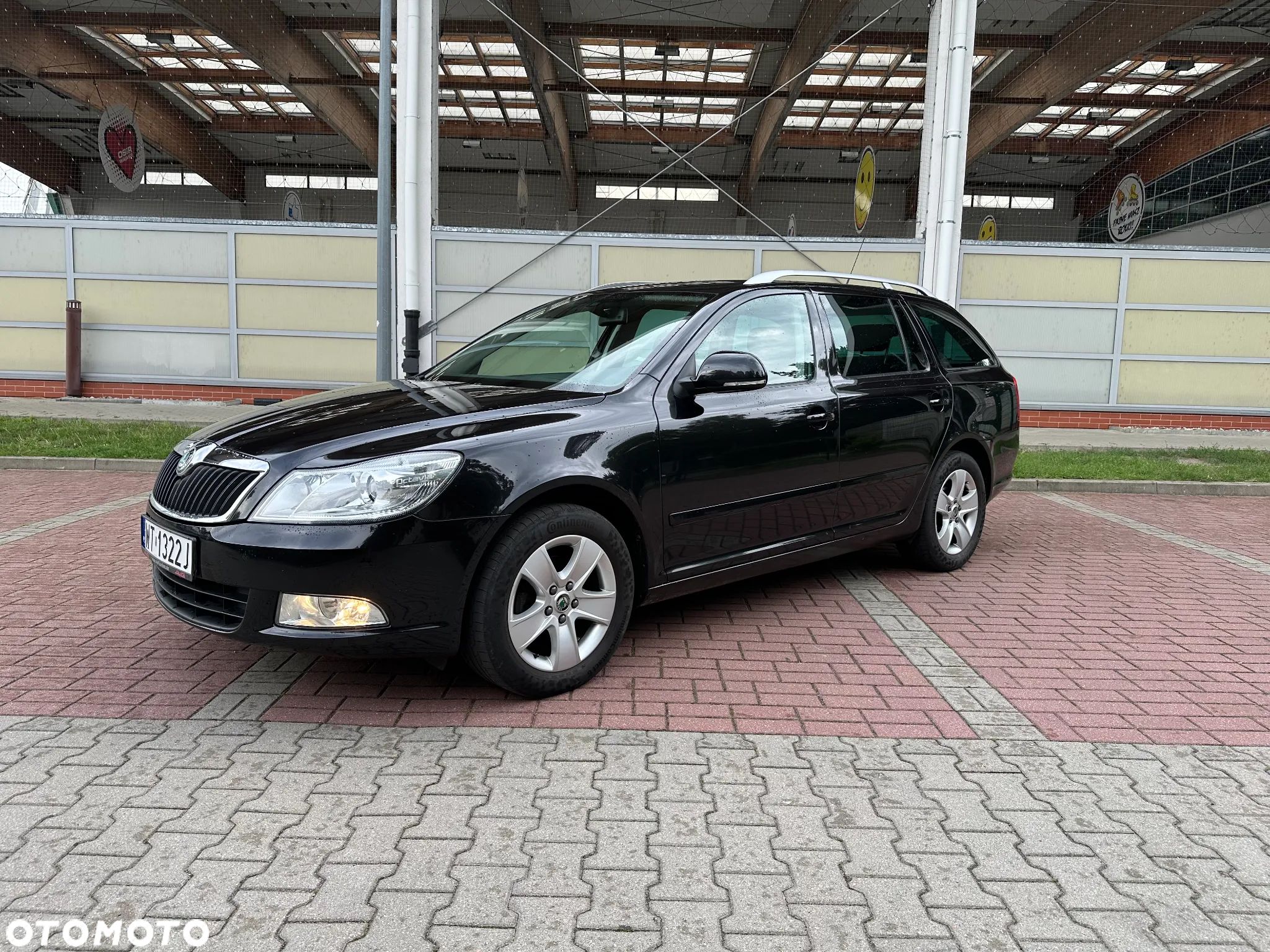 Skoda Octavia 1.6 TDI DPF DSG Ambition - 1
