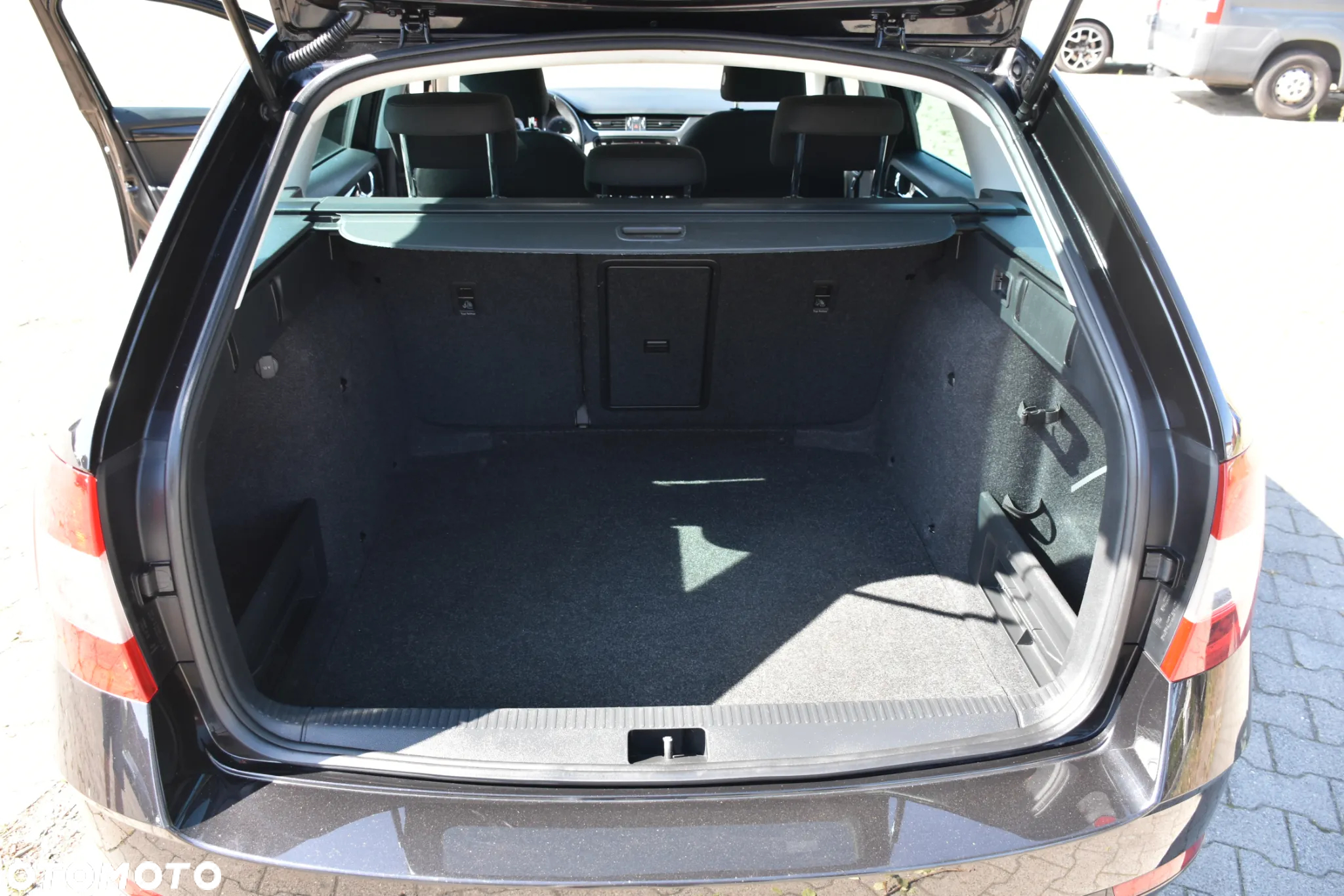 Skoda Octavia 2.0 TDI (Green tec) DSG Style - 19