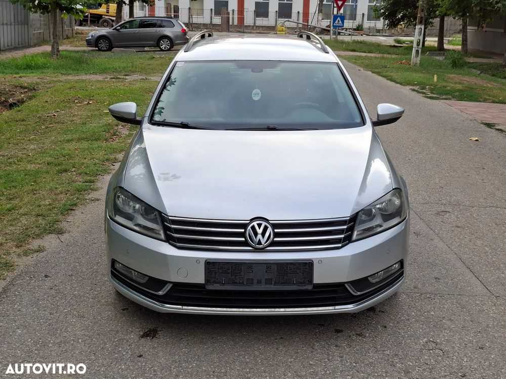 Volkswagen Passat - 2