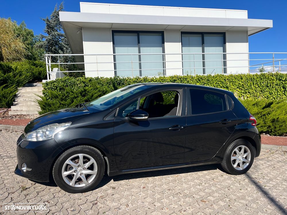 Peugeot 208 1.4 VTi Allure - 4