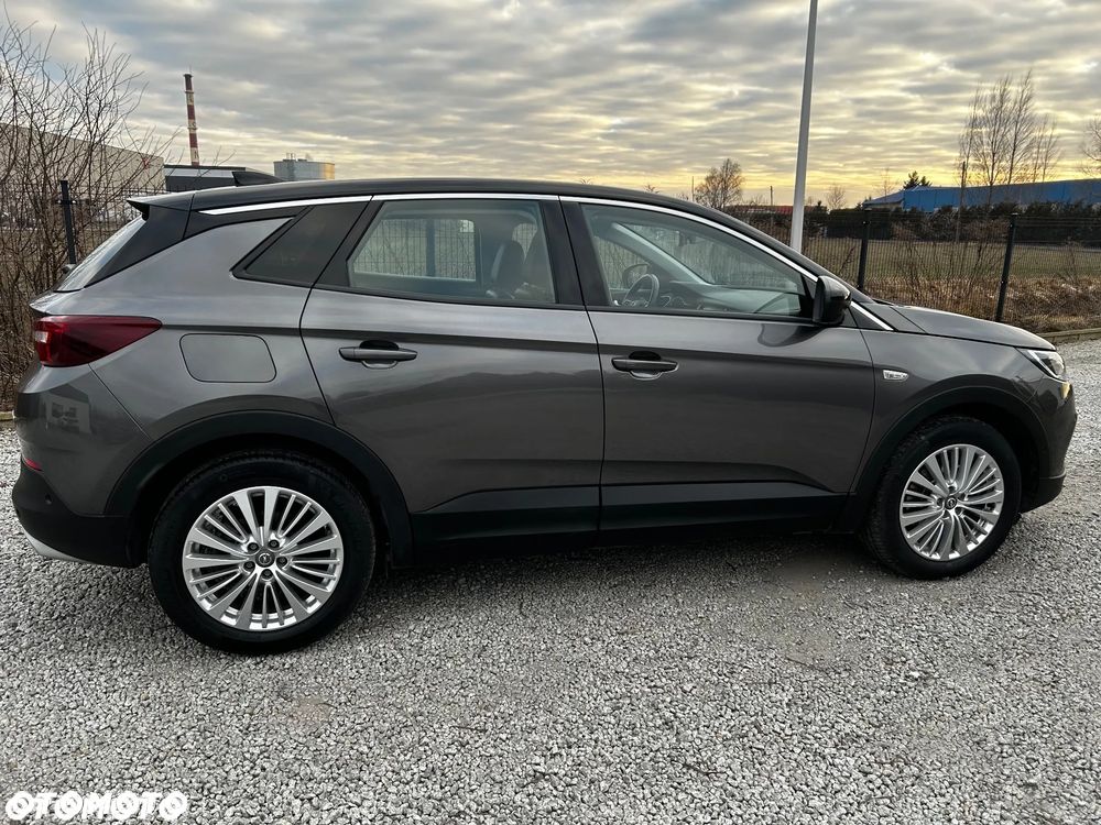 Opel Grandland X 1.6 DI Start/Stop INNOVATION - 17
