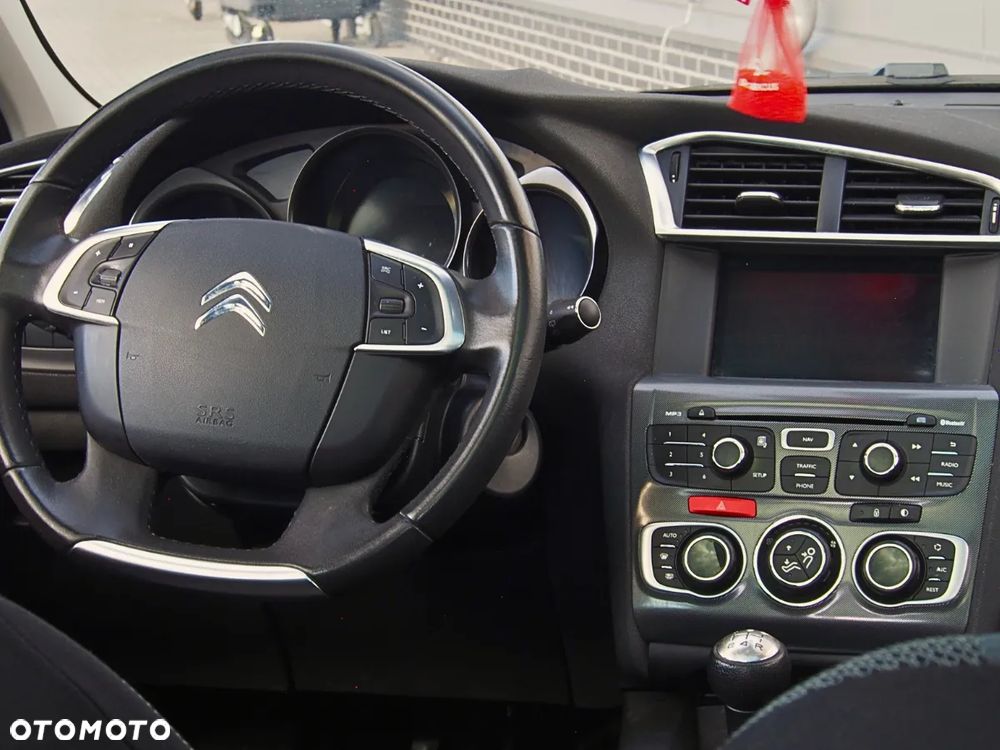 Citroën C4 VTi 95 Selection - 7