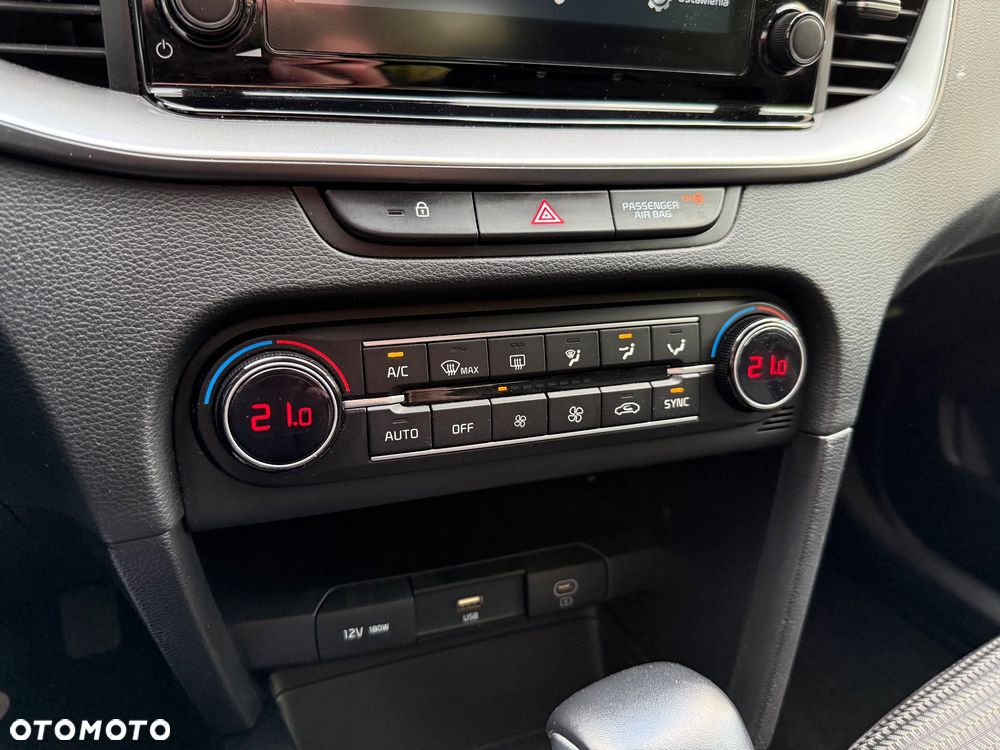 Kia XCeed - 20
