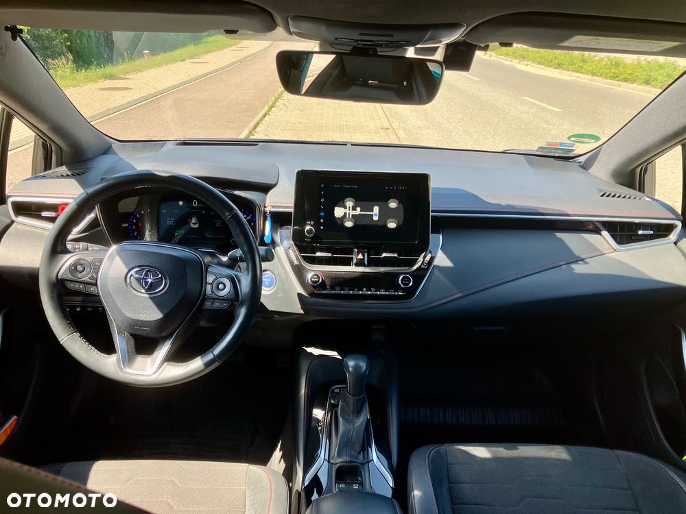Toyota Corolla 1.8 Hybrid Executive - 9