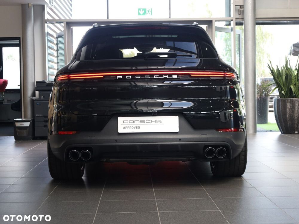 Porsche Cayenne - 7