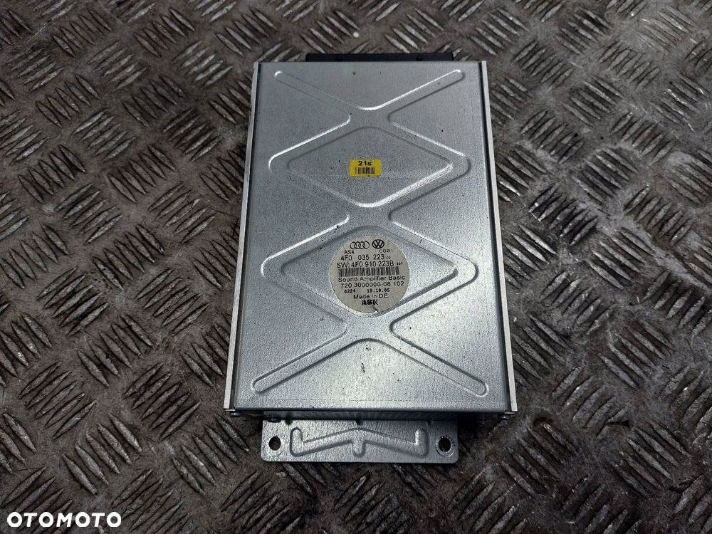 WZMACNIACZ AUDIO AUDI A6 C6 4F0910223B - 1
