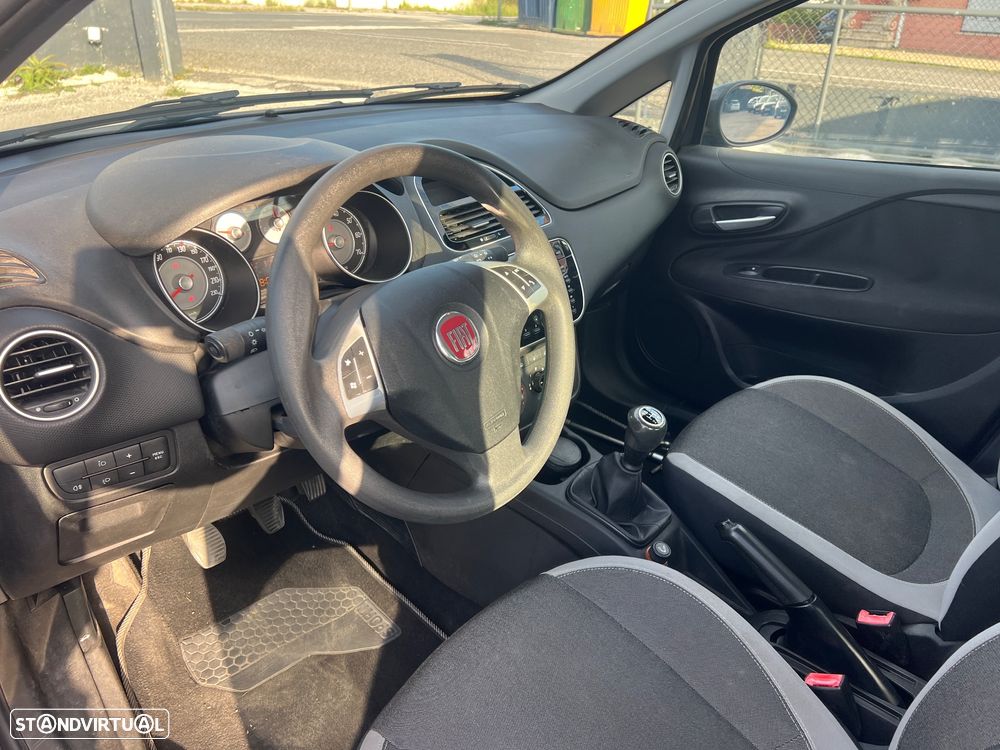 Fiat Punto 1.3 M-Jet Easy S&S - 12