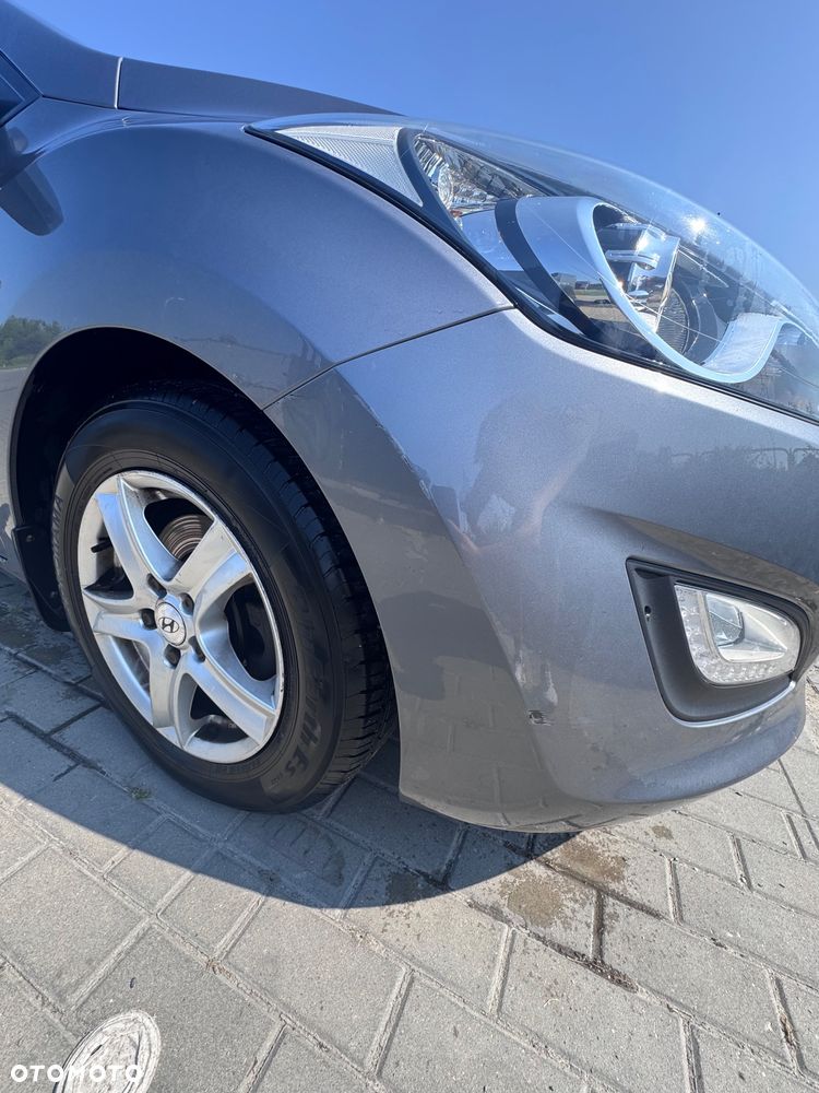 Hyundai i30 1.6 Comfort - 10