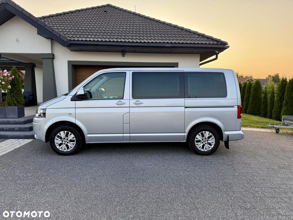 Volkswagen Multivan - 7