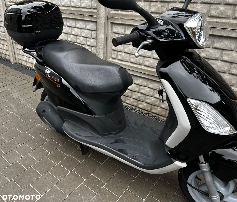 Piaggio FLY - 7