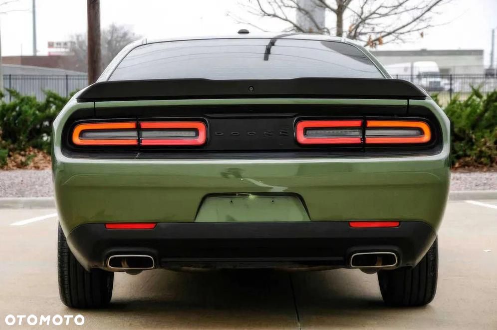 Dodge Challenger 5.7 R/T - 5