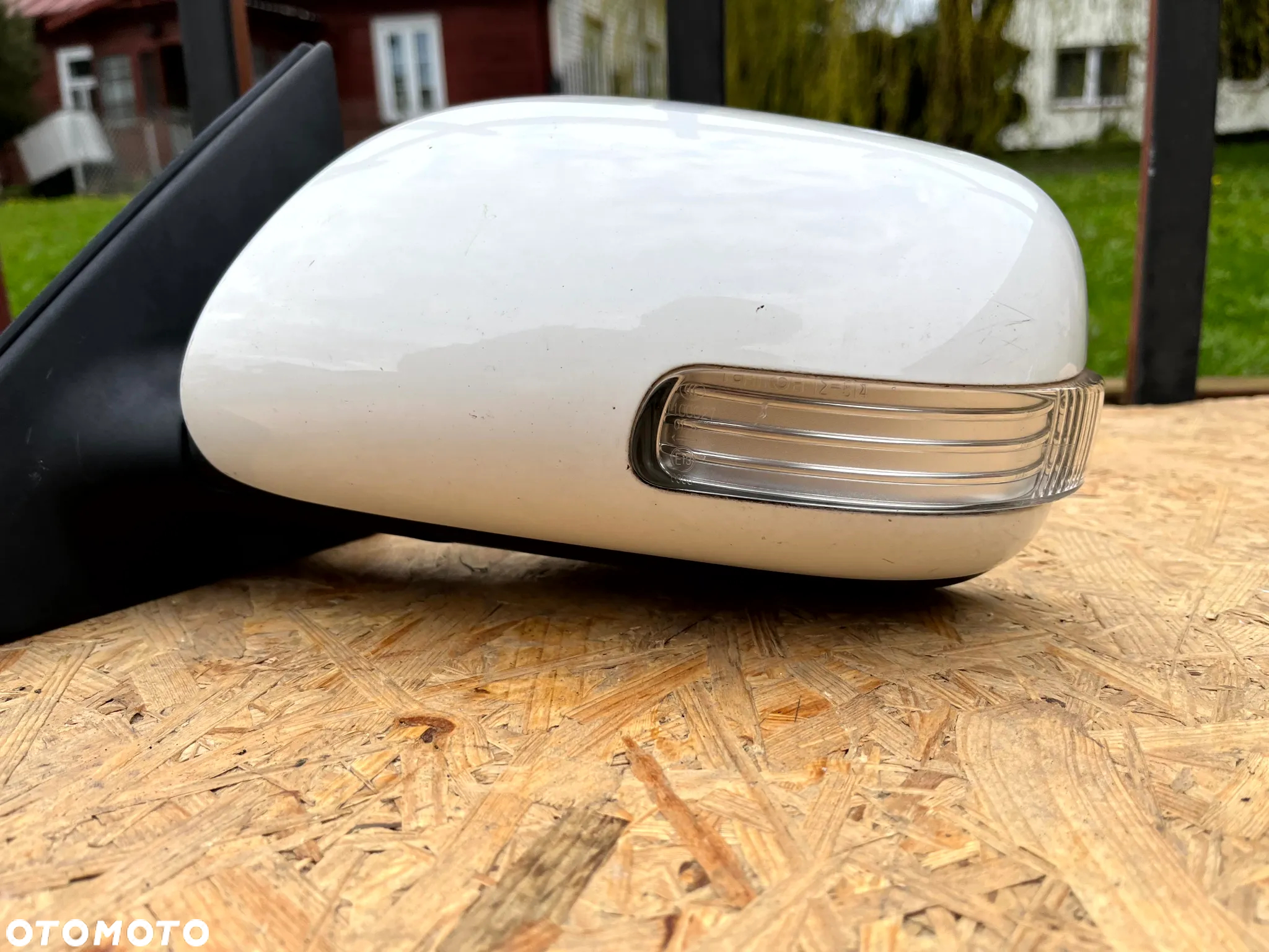 TOYOTA URBAN CRUISER LUSTERKO LEWE 7 PIN EUROPA - 3