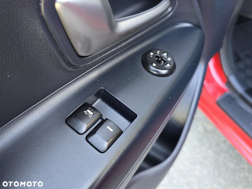Kia Rio 1.2 L - 16