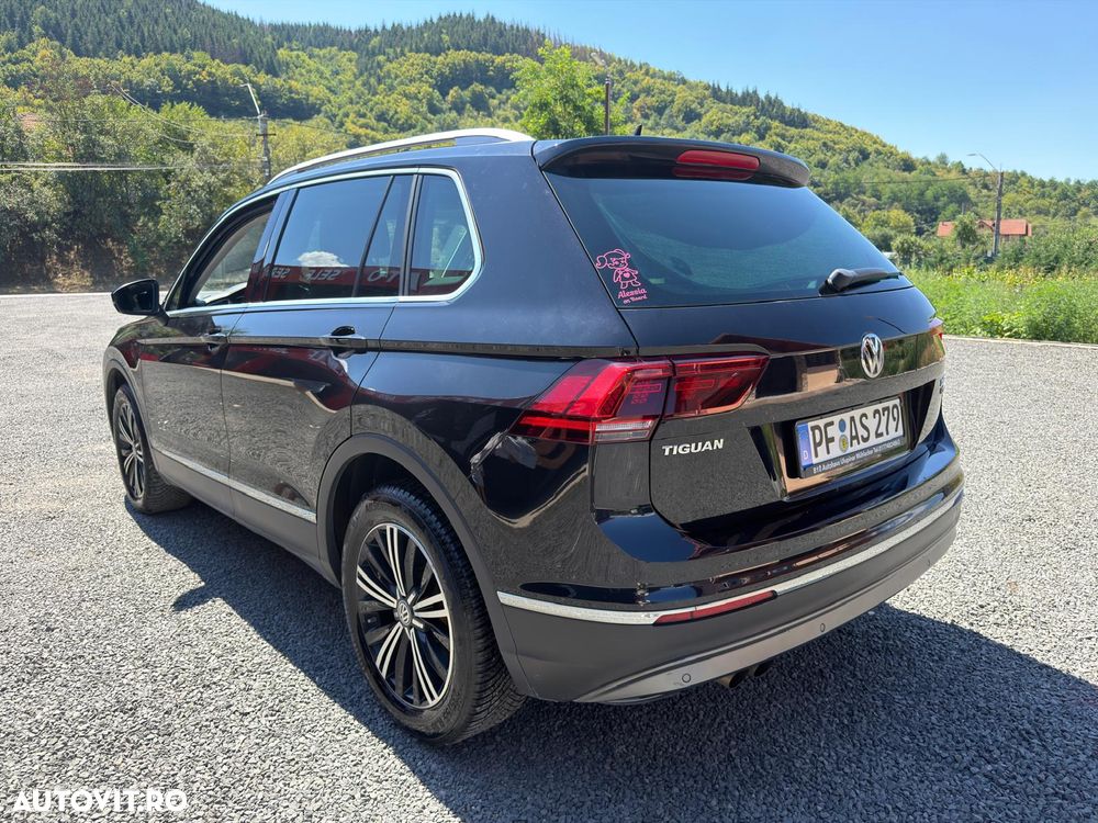 Volkswagen Tiguan - 5