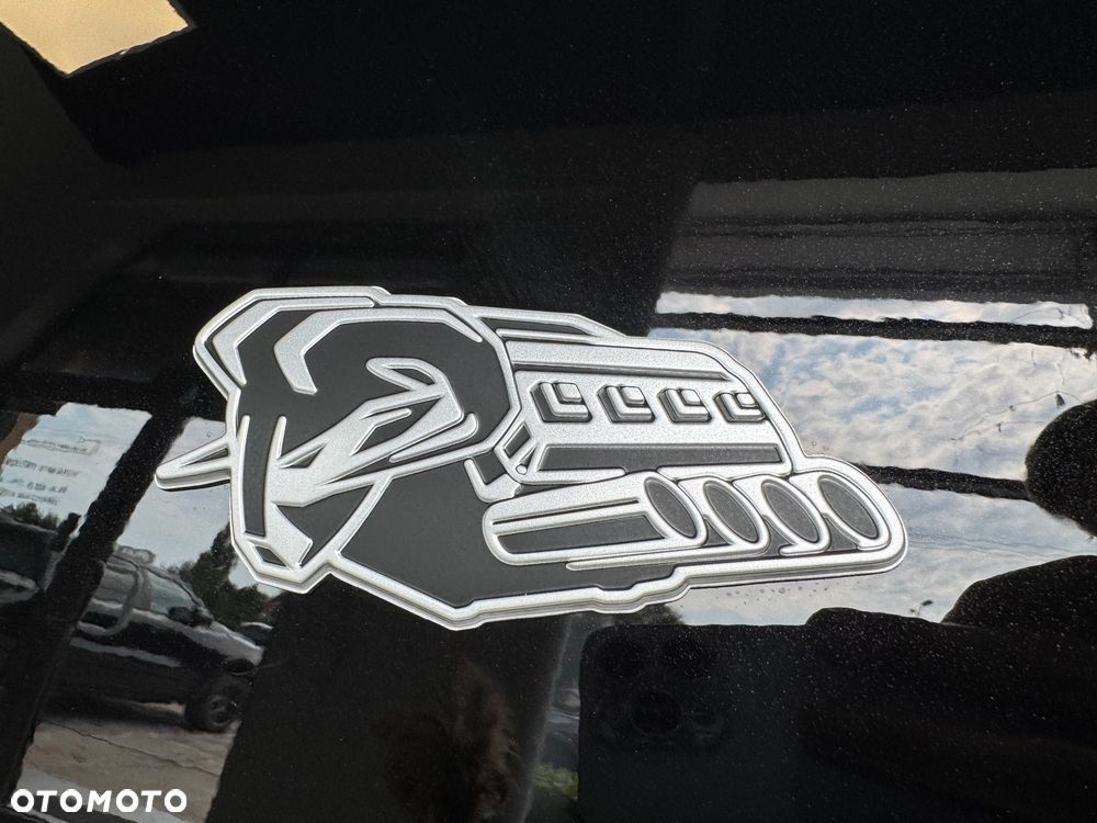 RAM 1500 - 12