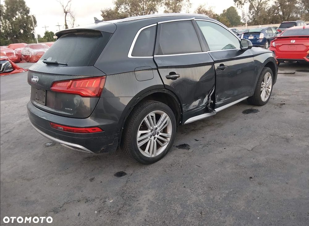 Audi Q5 - 5