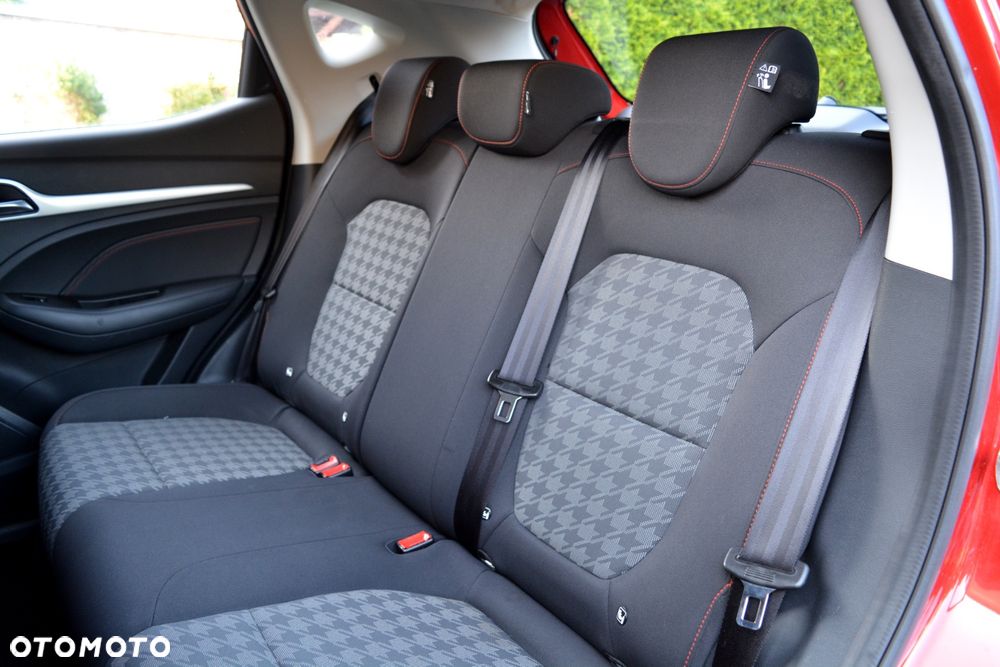 MG ZS ICE 1.5 VTI-tech Comfort - 18