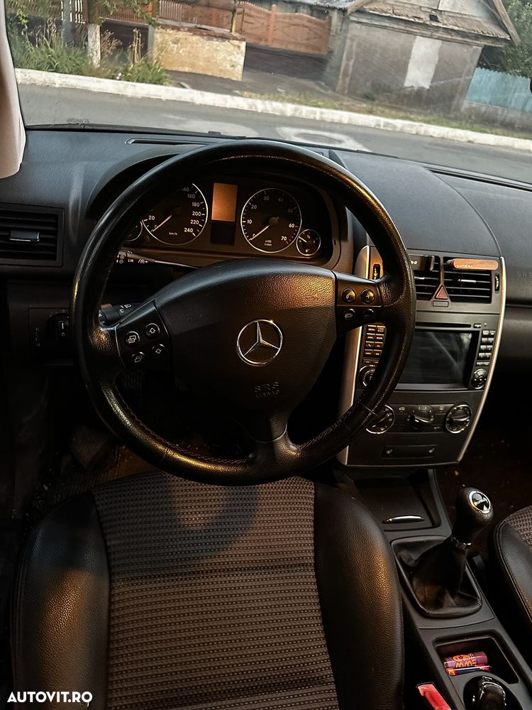 Mercedes-Benz A 170 - 10