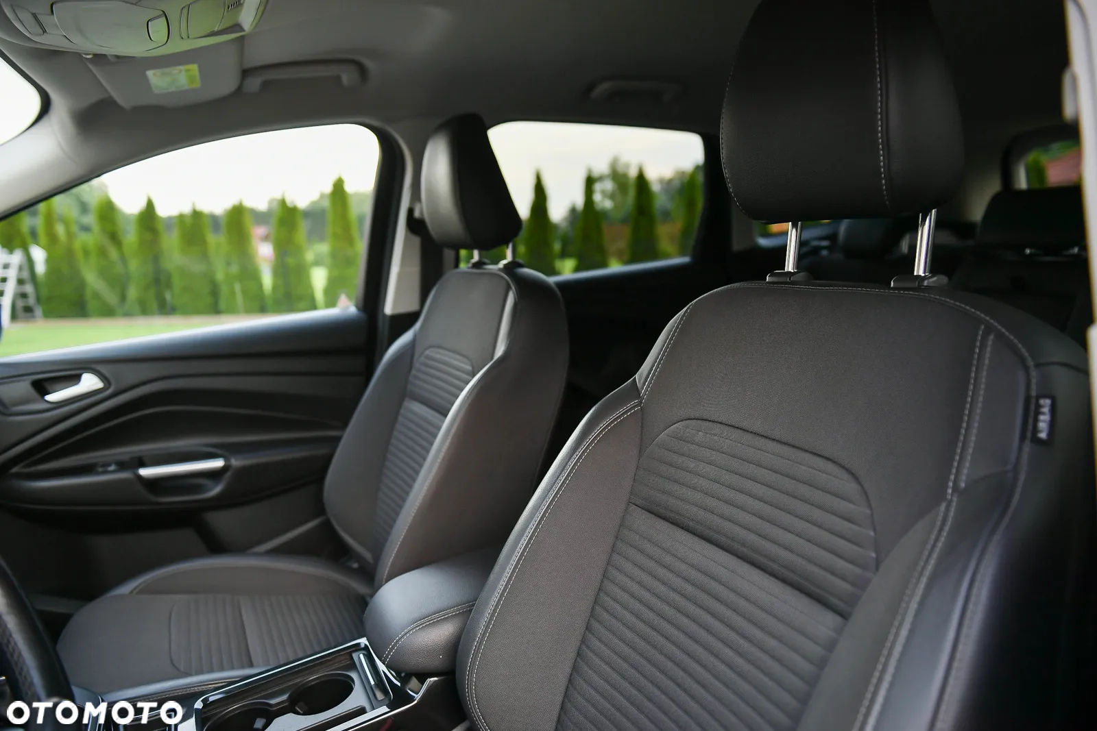 Ford Kuga 2.0 TDCi 4WD Titanium - 23