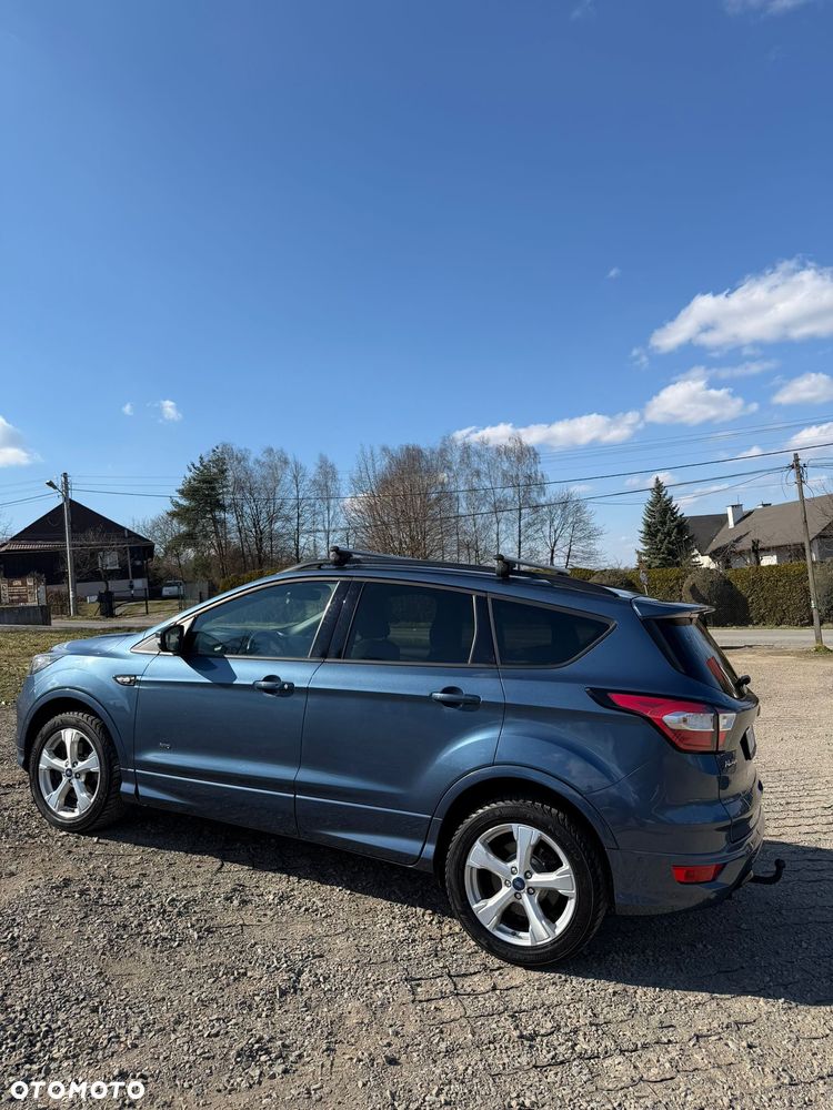 Ford Kuga - 20