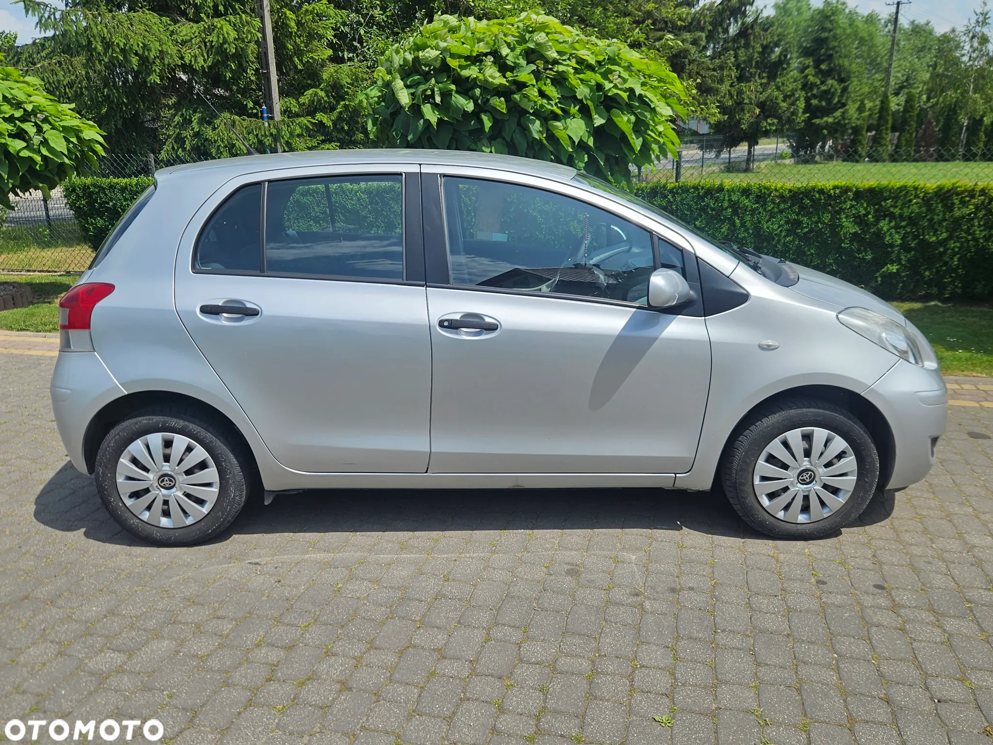 Toyota Yaris 1.0 Active - 12