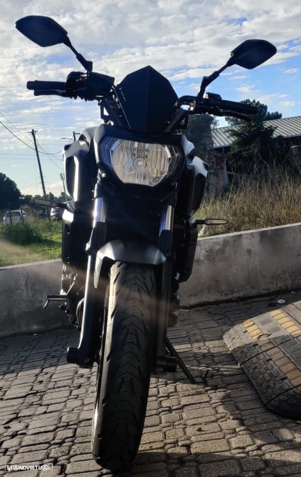 Yamaha MT-07 35 Kw (carta A2) - 6