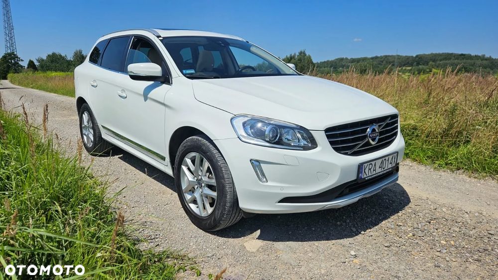 Volvo XC 60 D3 Drive-E R-Design Momentum - 3
