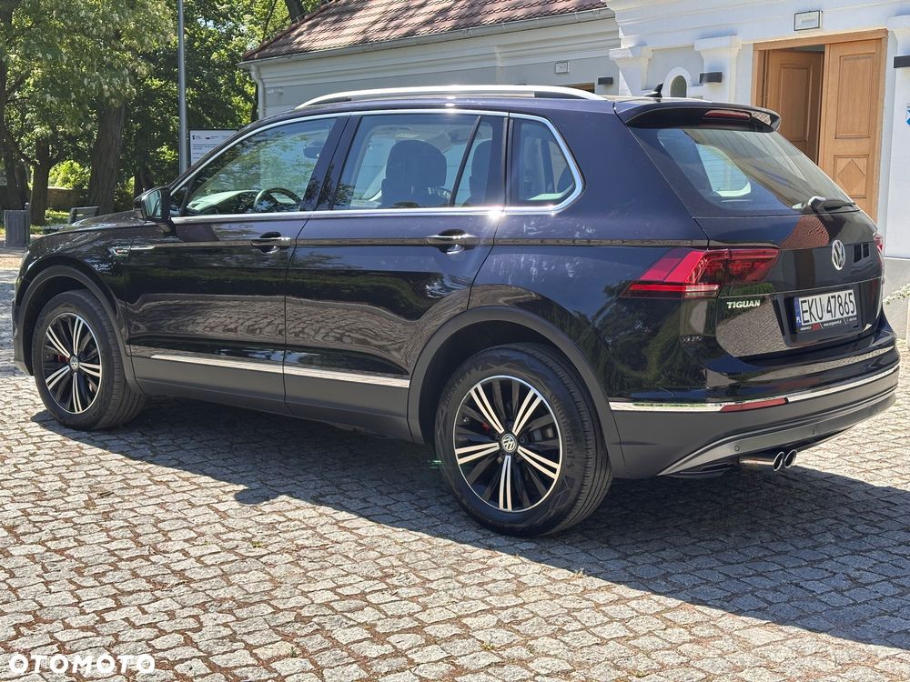 Volkswagen Tiguan - 22